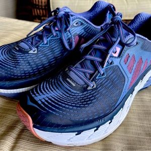 COPY - Hoka shoes sz 10
